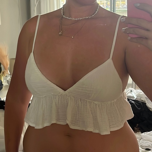 Adorable crinkle linen girly tank - Picture 1 of 3